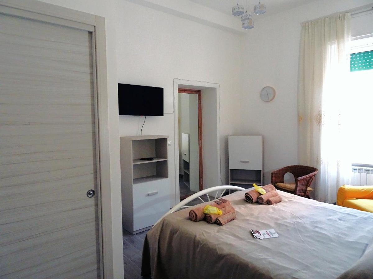 Bed & Breakfast A Capua Adiacente Al Duomo - Il Vicolo Ngoại thất bức ảnh